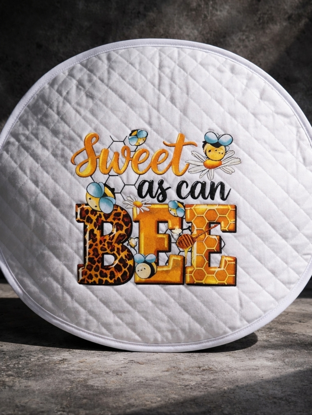 #3 Sweet as Can Bee Quilted Steering Wheel Cover. 19" In Diameter. NWT $10